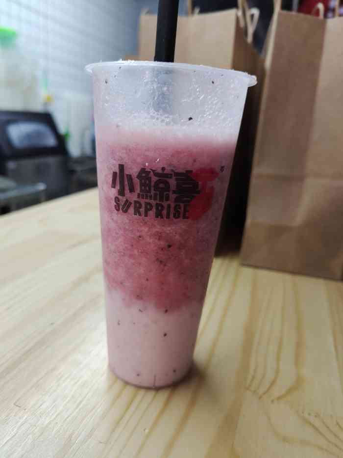 小鲸喜微醺预调茶-"家门口新开的店,味道真是超级好喝,推荐半.