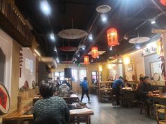 大堂-锅来乐地锅鸡(安亭店)