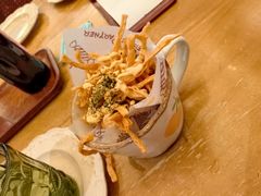 -秘密旅行Bonjour(黑金冠 江南西店)