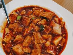 -渝信川菜 · 川味家常菜(财富购物中心店)