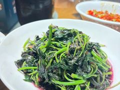 -黄泥岗·地道湖北菜(奥特莱斯店)