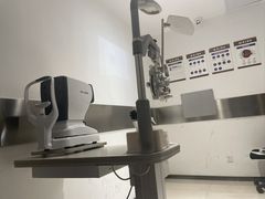 -博士眼镜(东莞东湖花园店)