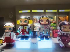 -泡泡玛特POPMART(蓝色港湾店)