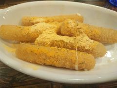 -BHC炸鸡(明洞总店)