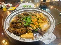 -东来菜馆•手抓海鲜家常菜•海鲜锅贴(鸽子窝店)