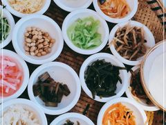 -包整·丝娃娃(一览甲秀楼风景店)