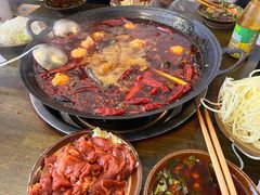 -黄潇洒老火锅(九眼桥宏济巷店)