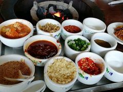 -朝伟清真铜瓢牛肉馆(三十年老·店)