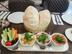 -ELI FALAFEL Lebanese&Mediterranean黎巴嫩美食(富城路店)
