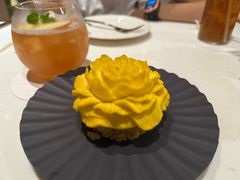 -潮一不贰·西式简餐·法式甜品(外滩店)