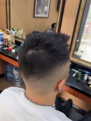 -纯剪男士理发馆·烫染专业店