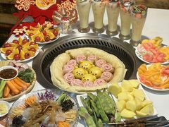 -哈尔滨烧烤·山河村铁锅炖(交大店)