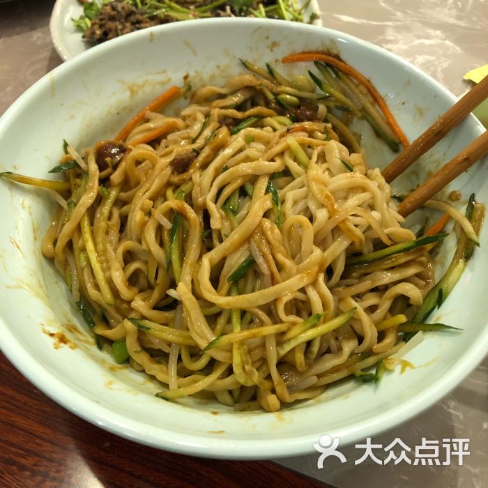 老天津卫炸酱面图片 - 第5张
