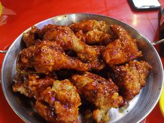 甜辣带骨炸鸡-BHC炸鸡(明洞总店)