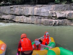 -雅鲁激流探险漂流