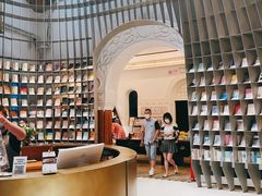 -思南书局·诗歌店