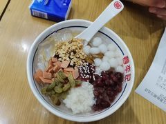 -蓉李记成都名小吃(武汉菱角湖万达店)