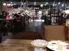 大堂-魔方城市书房(中街益田店)