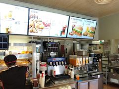 -肯德基(大桥北服务区东店)