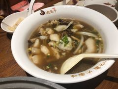-渝是乎酸菜鱼(龙旗购物中心店)