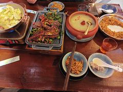 -春天里餐厅·云南创意菜特色美食(束河店)