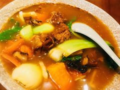 老街牛筋牛腩手擀面-坊门老街(宜山路店)