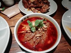 -张氏宽窄巷成都菜(澳德乐店)