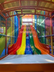 -宝燕乐园(闵行旗舰店)