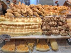 -Caidie Bakery采蝶轩(百越店)