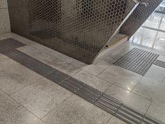 -朱辛庄(地铁站)