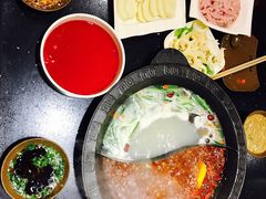 -宽板凳老灶火锅(南礼士路店)