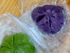 咸蛋黄肉松青团-沈大成(城隍庙店)
