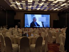 -上海龙之梦万丽酒店