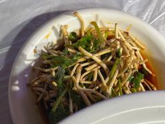 凉拌折耳根-可可大虾武汉土菜大排档(万松园1店)