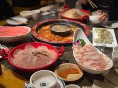 -蜀辣居鲜货老火锅(双流万达店)