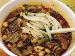 -覃肥叔桂林米粉(粮道街店)