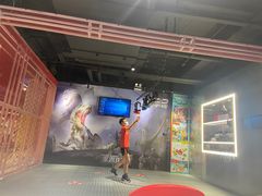 -VR+乐园·VR电竞·家庭亲子·密室逃脱·轰趴团建