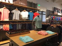 店内环境-UNDER ARMOUR(新燕莎奥莱店)