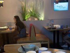 -蜜桃餐厅·伴山(绿宝广场店)