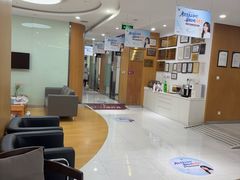-雅悦齿科(顾村公园店)