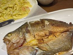 砂锅焗大黄鱼-鸽味轩·粤菜小馆(高楼门总店)