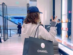 -Chanel(德基广场店)