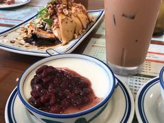 红豆双皮奶-小龍鳳餐室(番禺路店)