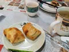 -汗腾格里·风味餐厅(新疆驻京办店)