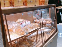 -山崎面包(静安久光店)