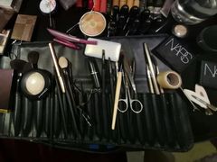 -ME觅妆·定制美妆·彩妆私教(菱角湖店)