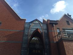 -钟书阁(松江泰晤士小镇店)