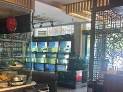 -新天明砂锅鱼头煲