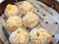 -馋三尺蟹粉小笼(人民广场店)