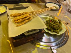 -沪上名羊天下•烤羊腿•东北烧烤•小龙虾(浦东直营总店)